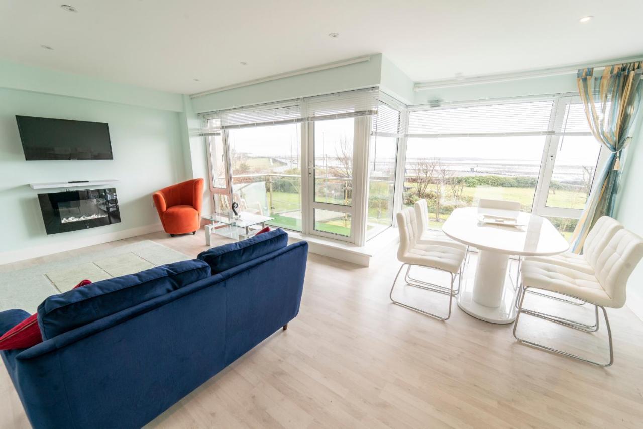 Luxurious Seaside Apartment Galway Exterior foto